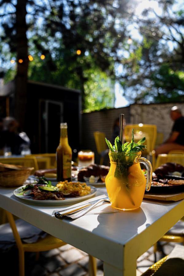 Street Food Possonium Apartman Pozsony